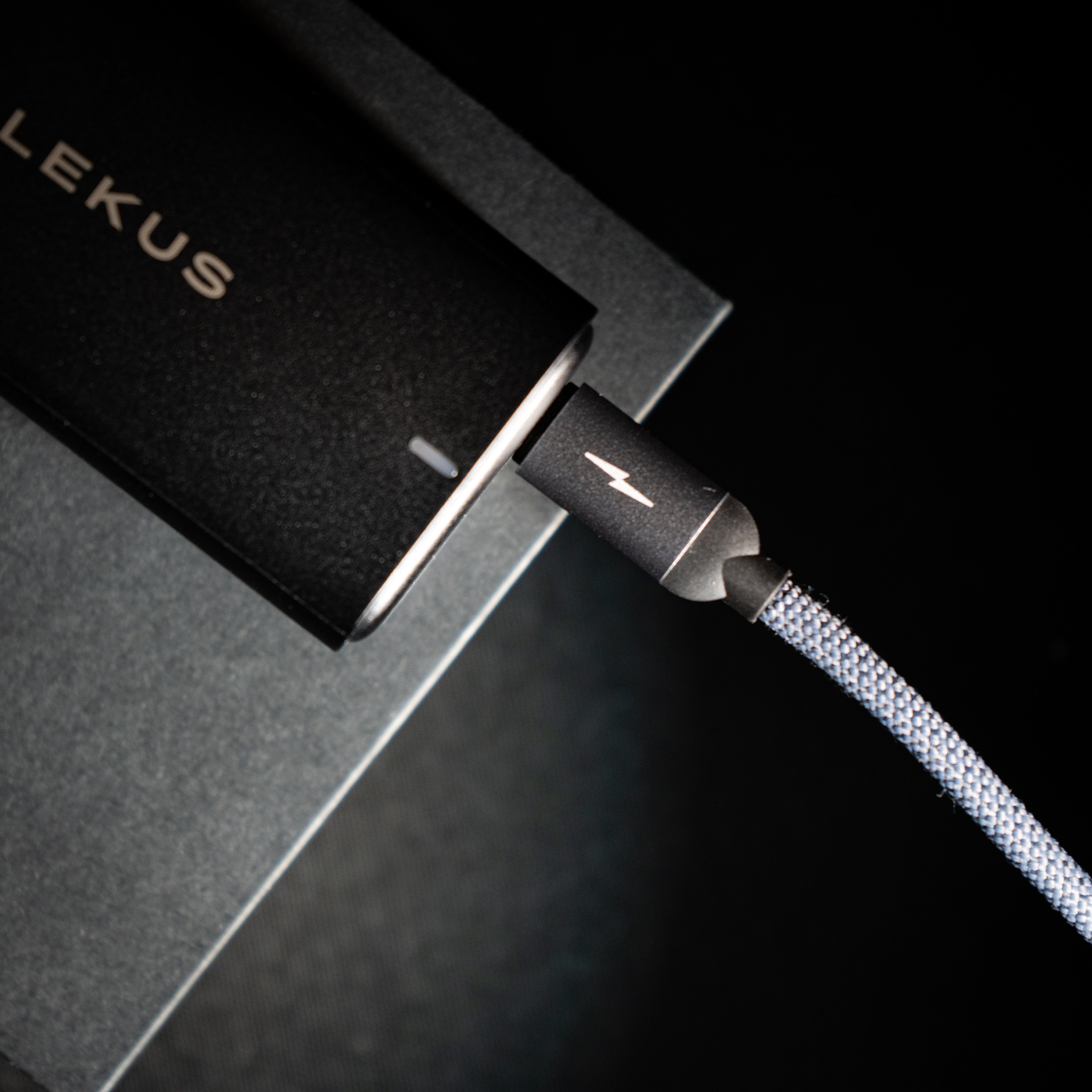 Cargador Multipuertos(2USB-C + 2USB-A) 100W